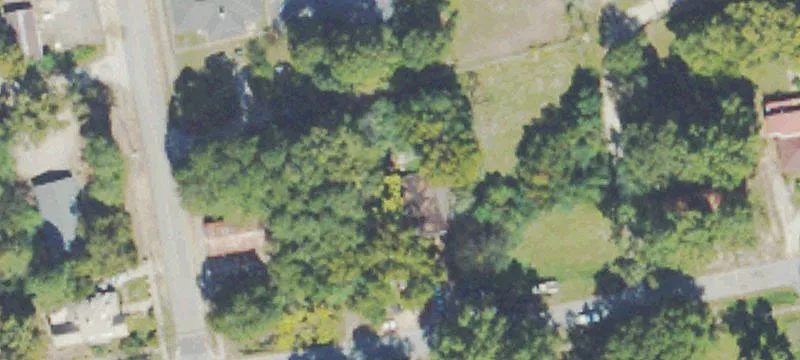 212 Adams St