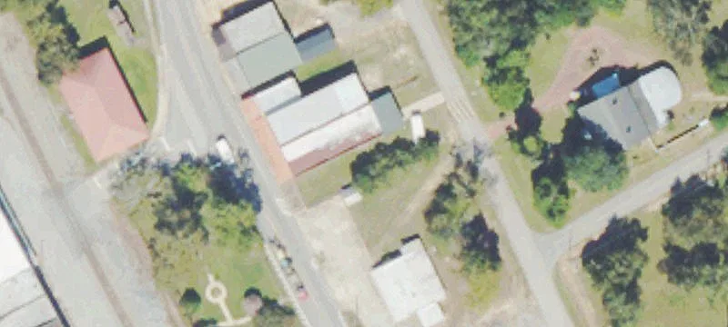 Hwy 221