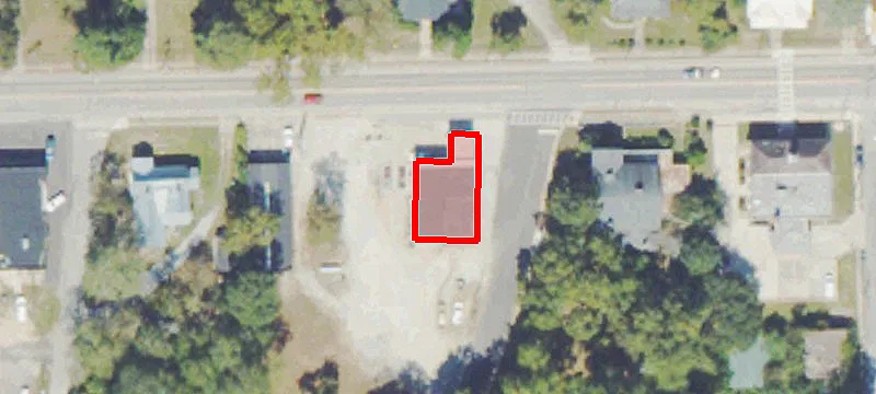 667 Main St