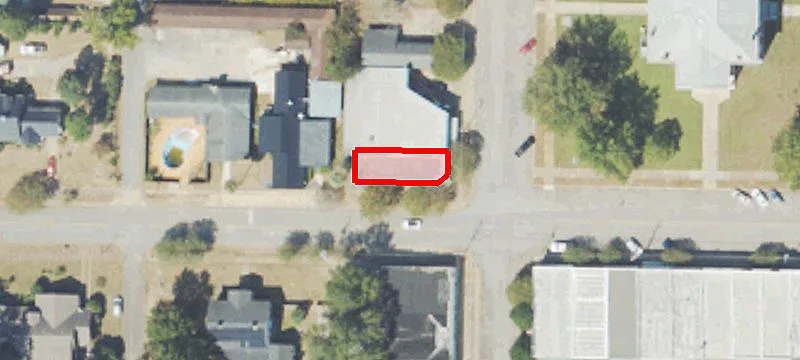 325 Cotton St
