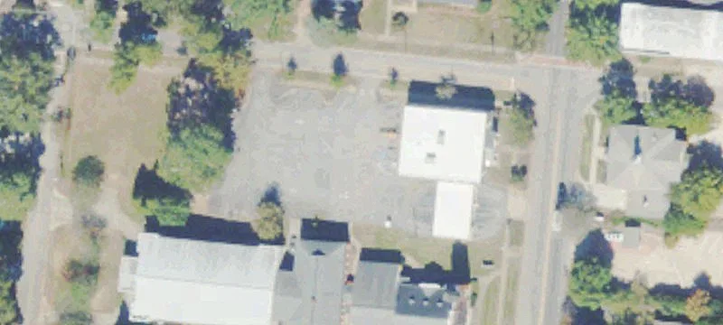 201 Main St