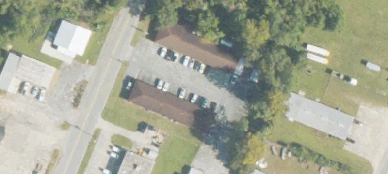 52 Oak St
