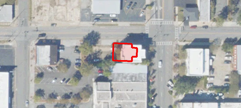39 Main St