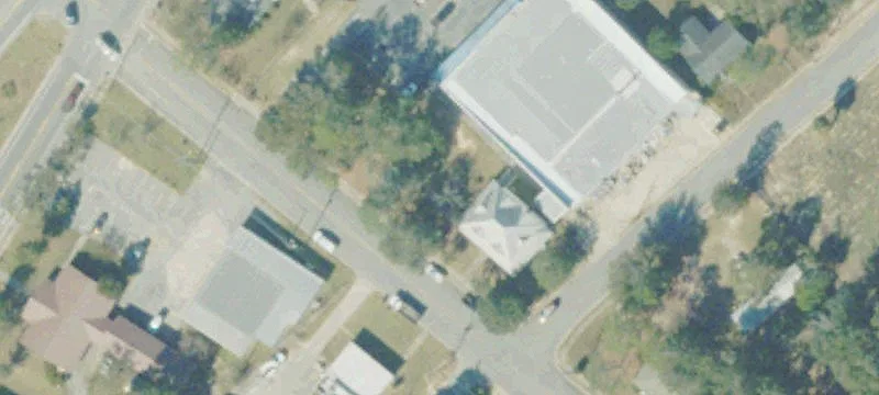 109 College Ave