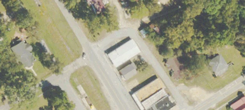 Railroad Ave
