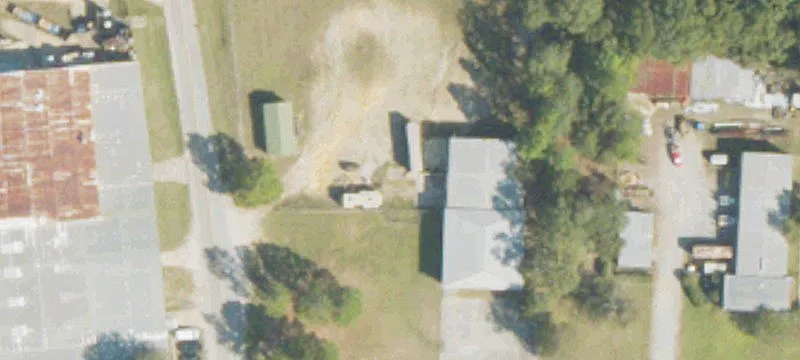 1915 Commerce Dr