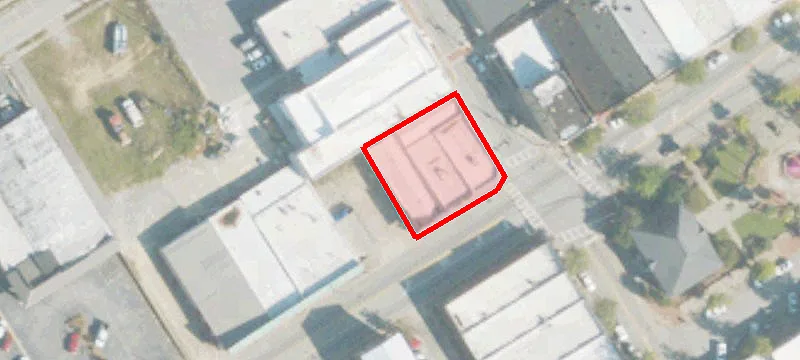 206 Main St