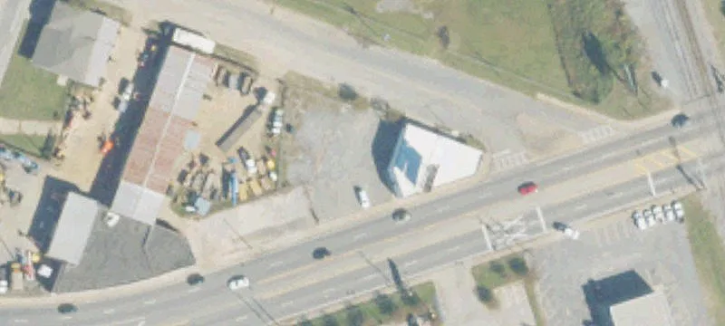133 7th E St