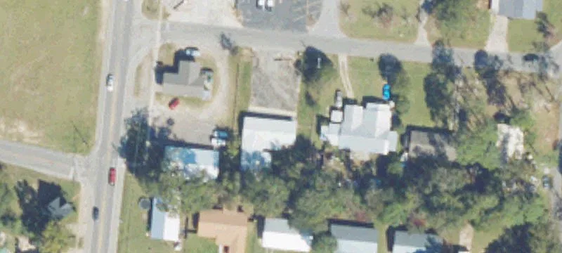 103 Hall Ave