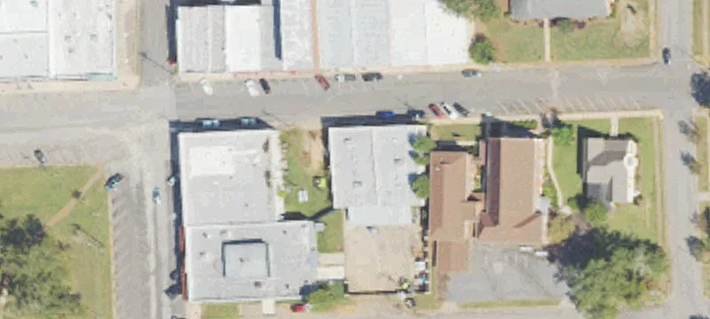 125 4th Ave