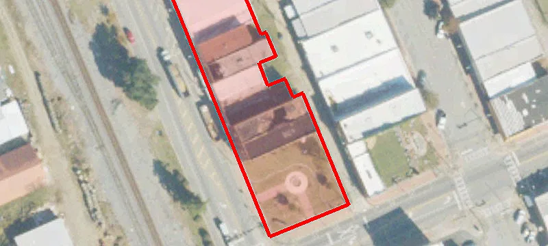 120 Main St