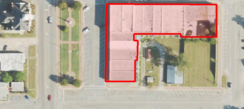 421 Main St