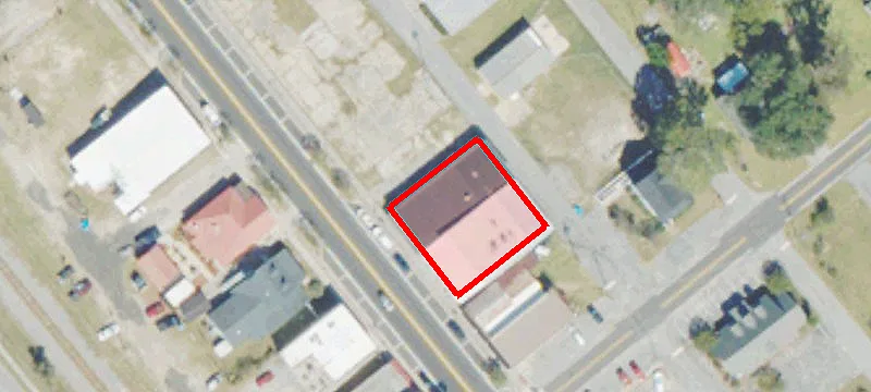 109 Laurel St