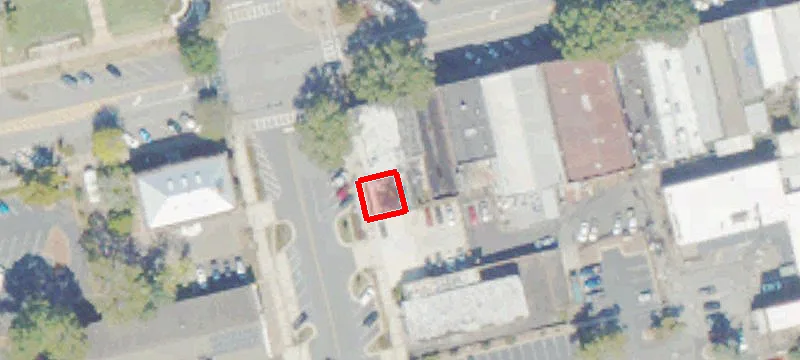 148 Hancock St