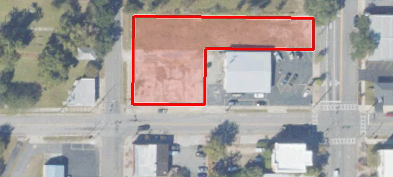 22 1st NW Ave