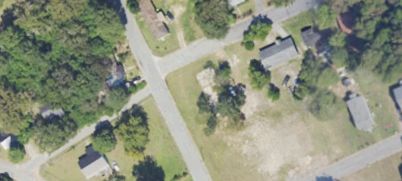 201 Ivy St