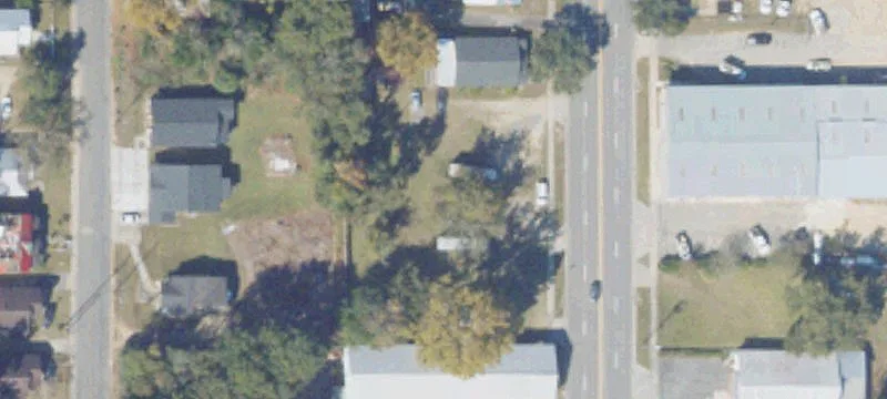 Main St