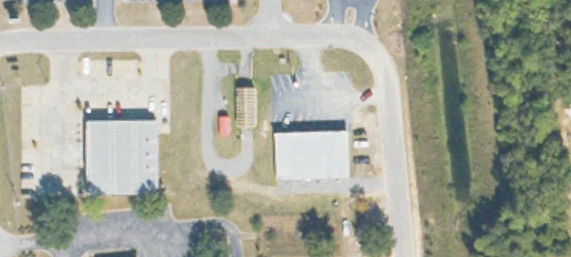 804 Loop Ave
