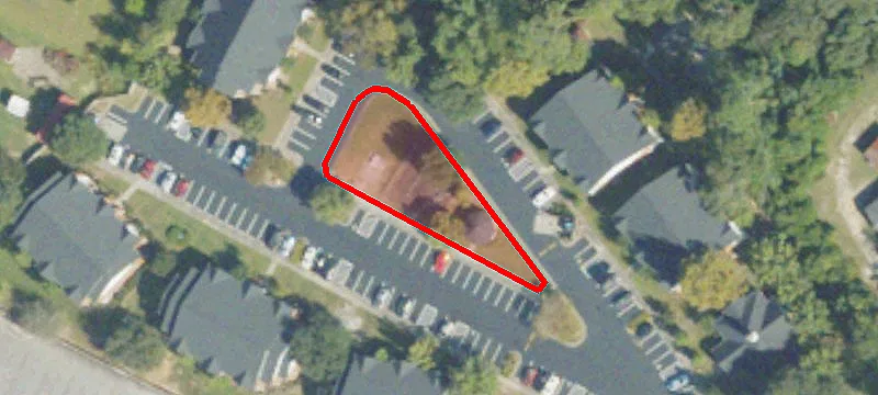 706 Loop Rd
