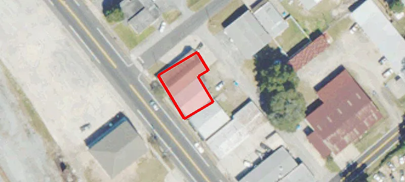 303 Laurel St