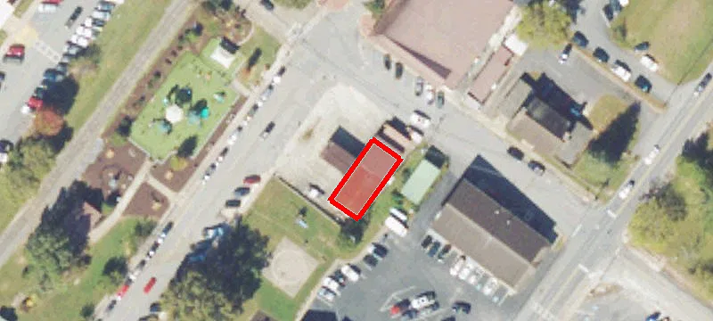 845 Main St
