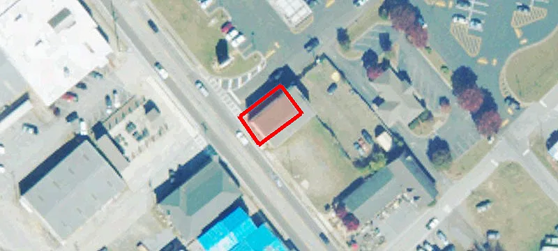 62 Main St