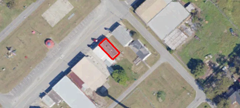 105 Dogwood SW St