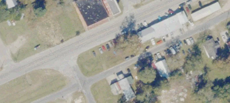 Railroad Ave
