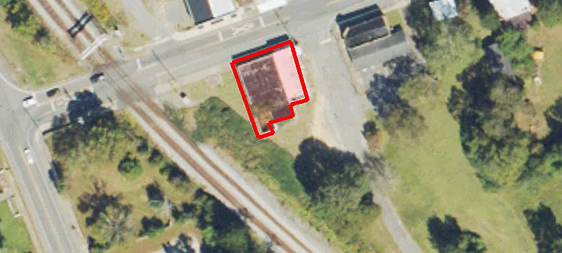 66 Main St