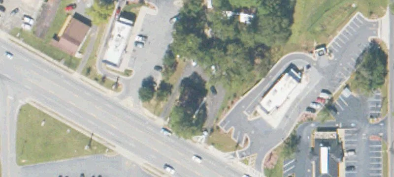 84 Ee NE Blvd