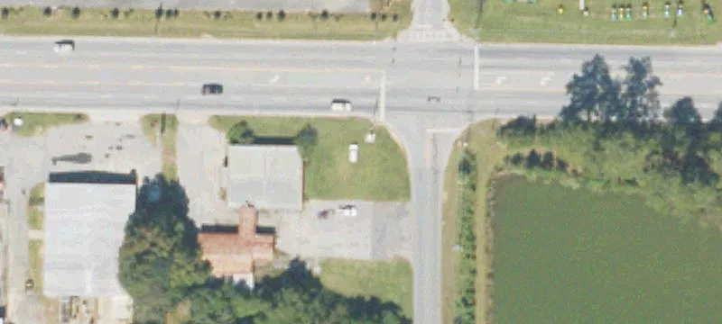 84 Ee NE Blvd