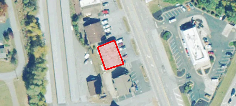 557 Main St