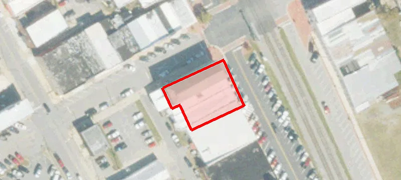 306 Main St