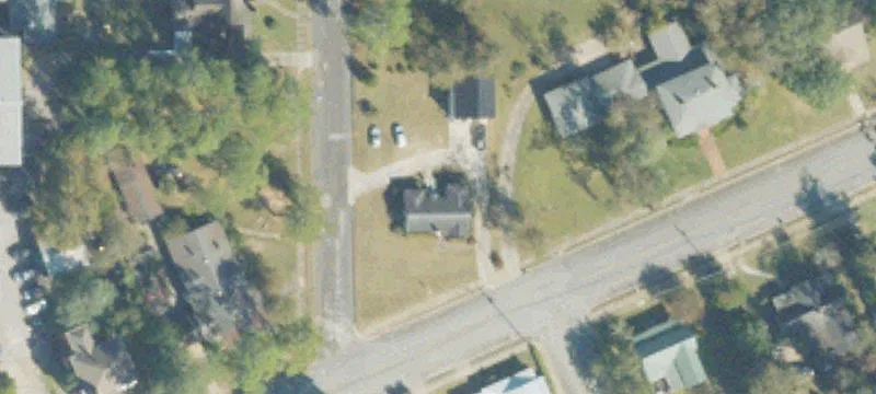257 College Ave