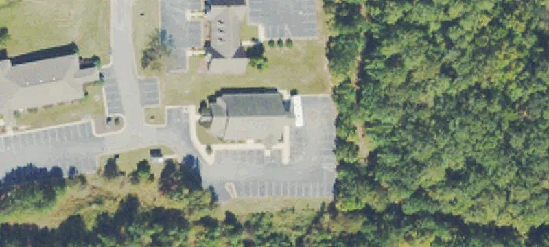 1040 Park Dr
