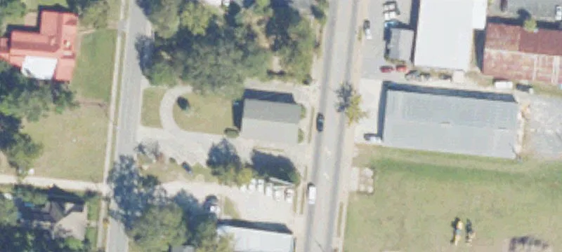 313 Davis St