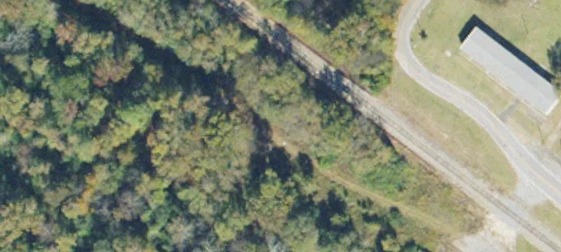 Railroad Ave