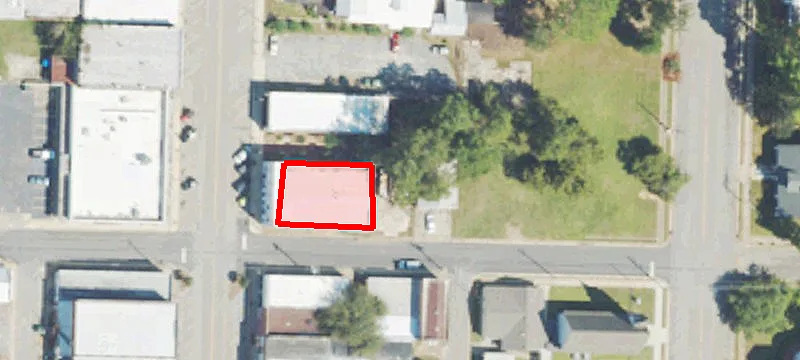 6th NE Ave