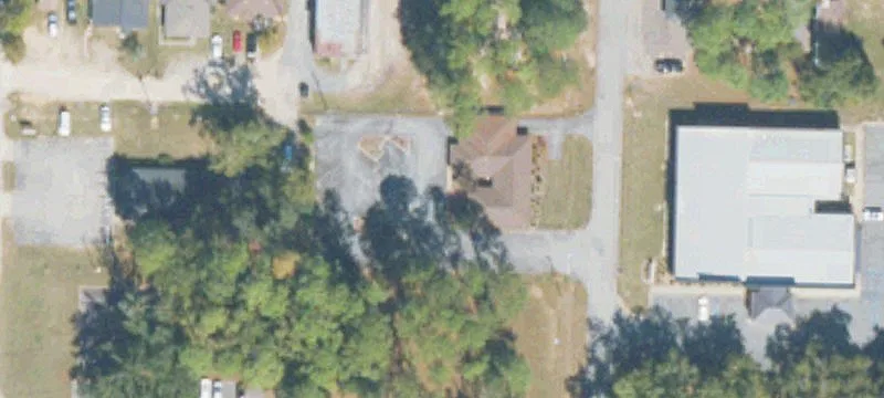 500 Amelia Ave