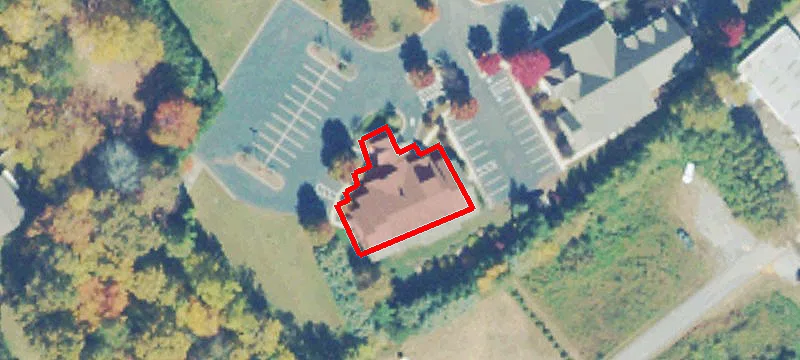 84 Seasons Ln