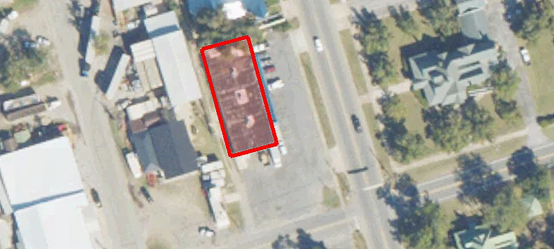 205 Hutchinson Ave