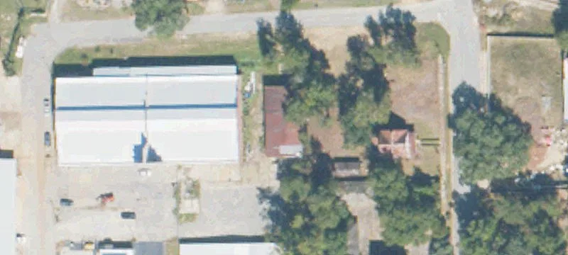 306 Back St