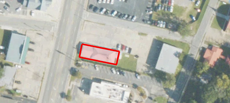 126 Main St
