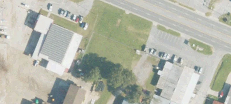 870 Parker St