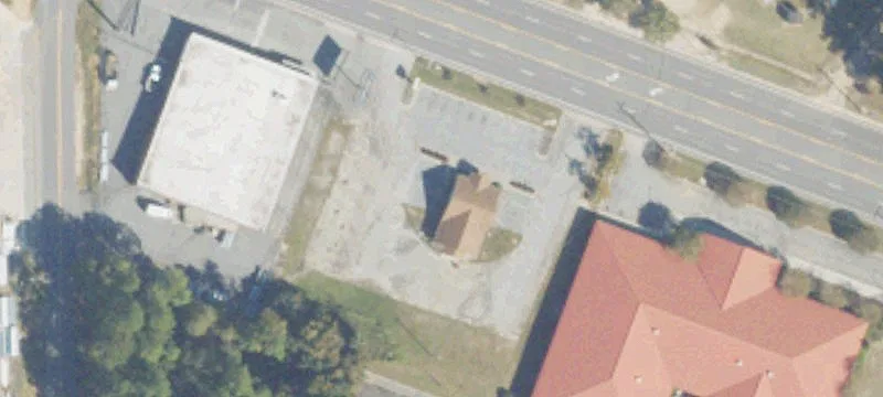 500 2nd W St