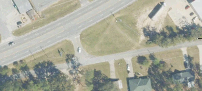 240 Lks Blvd