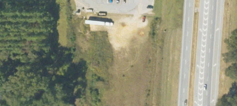 2305 Liberty SE Expy