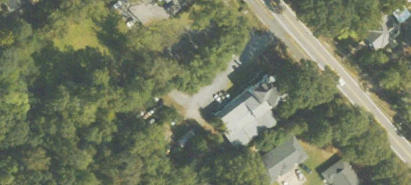 163 College St