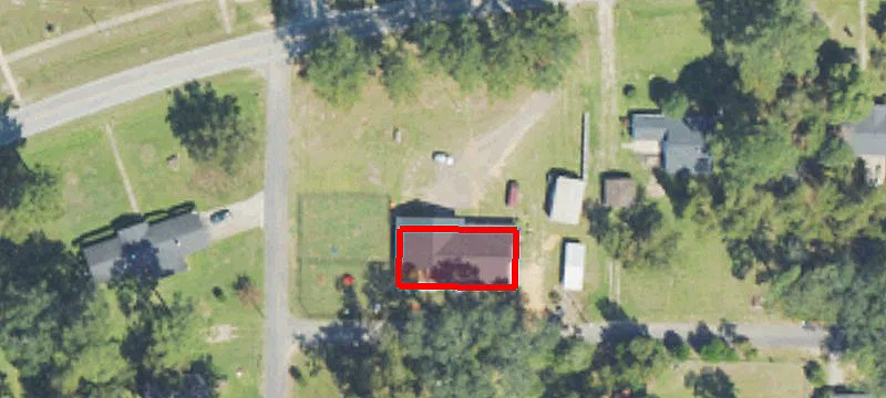 204 Holly Dr