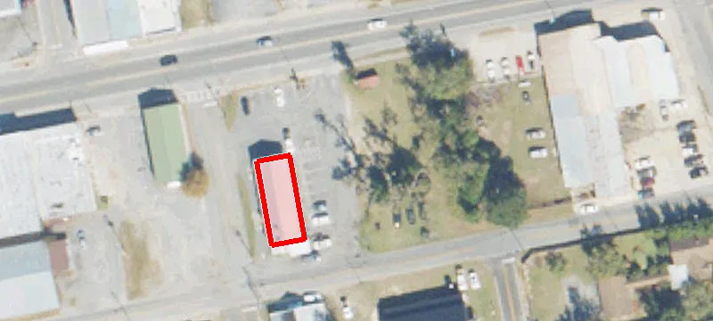 15 Main St
